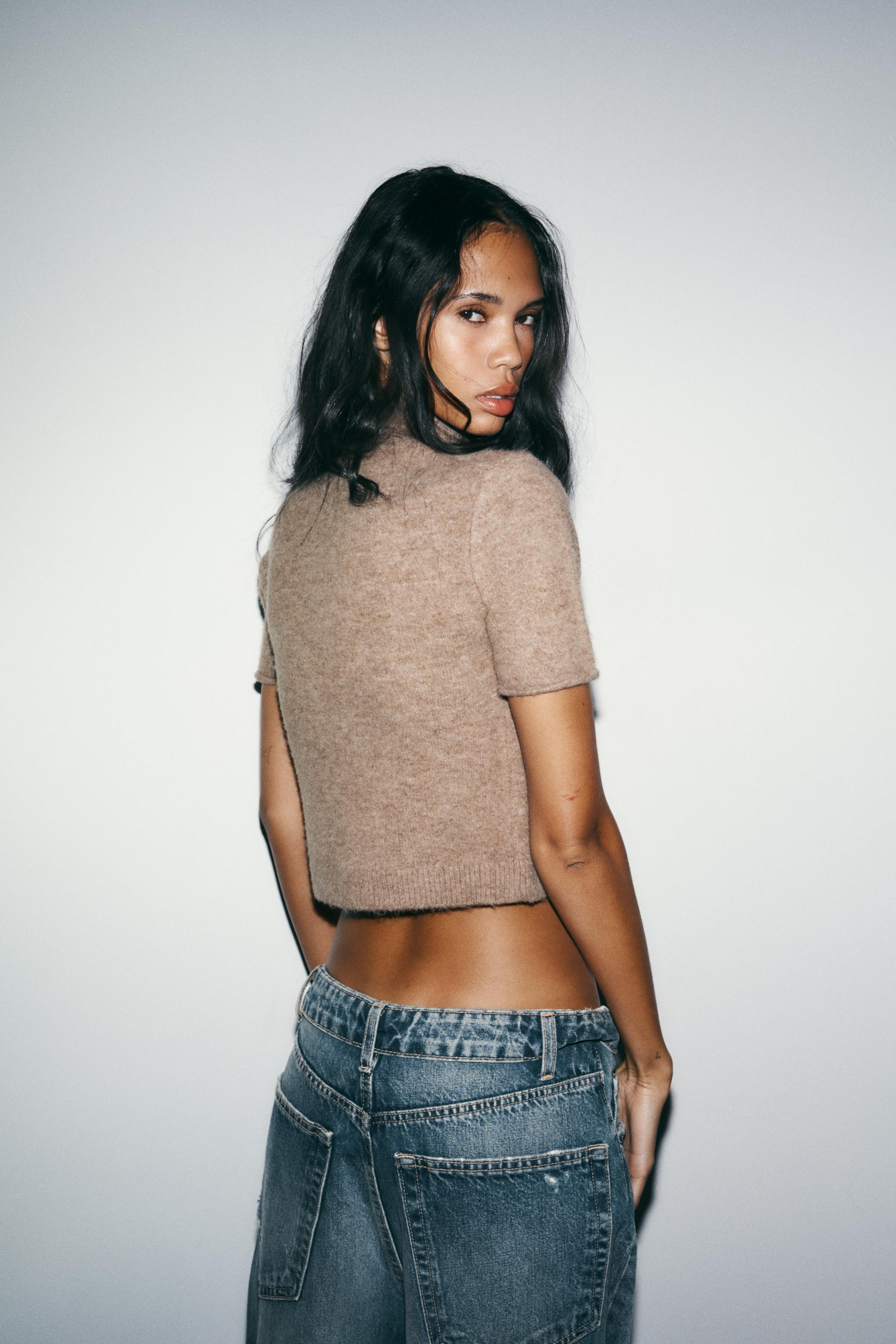 SOFT KNIT SHORT SLEEVE JUMPER